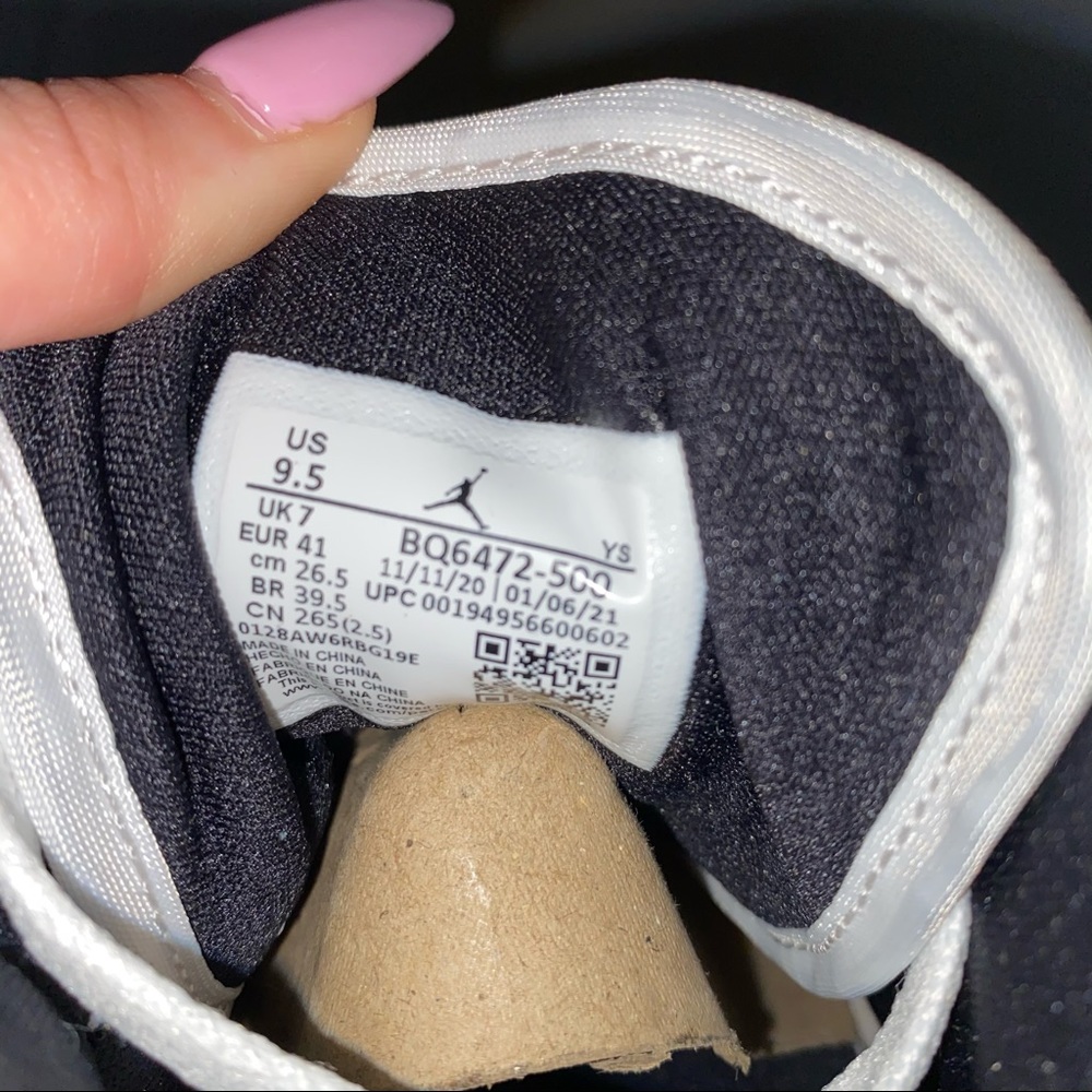 Nike Air Jordan 1 Mid Women’s Barely Rose 9.5W New - Picture 5 of 6